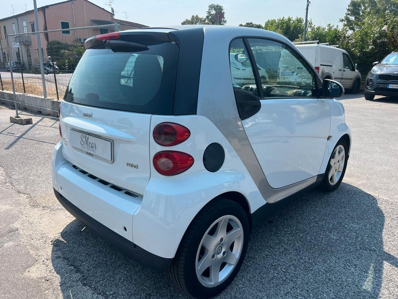 Smart ForTwo 1000 52 kW MHD coupé passion