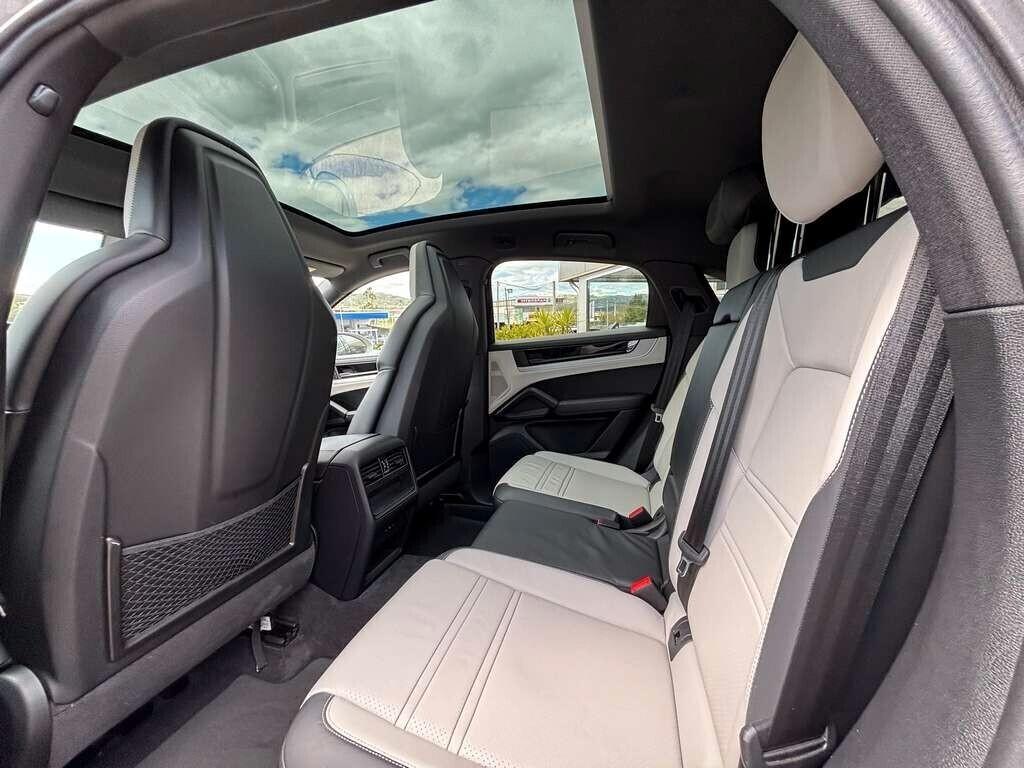 Porsche Cayenne Coupé 2024/ RENT TO BUY