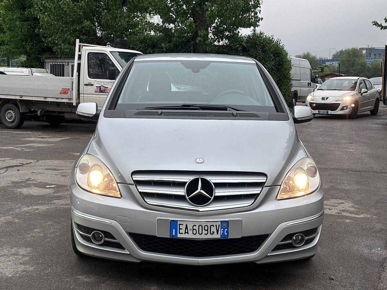 Mercedes-benz B 180 CDI Sport pari al Nuovo