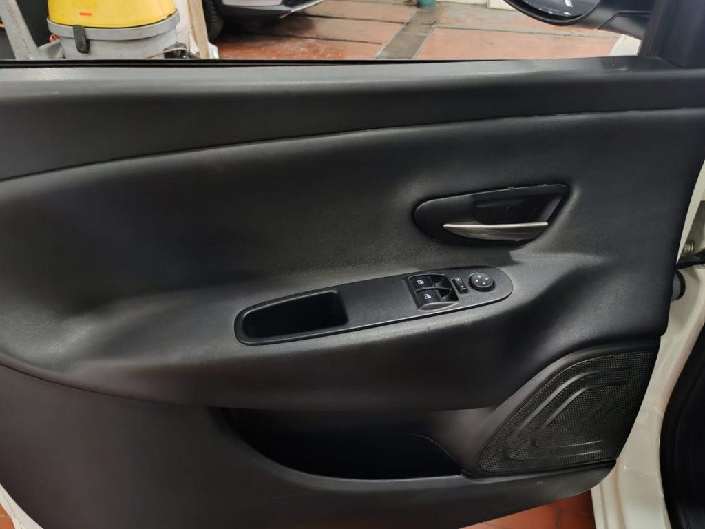 LANCIA Ypsilon 1.2 69 CV 5 porte GPL Gold