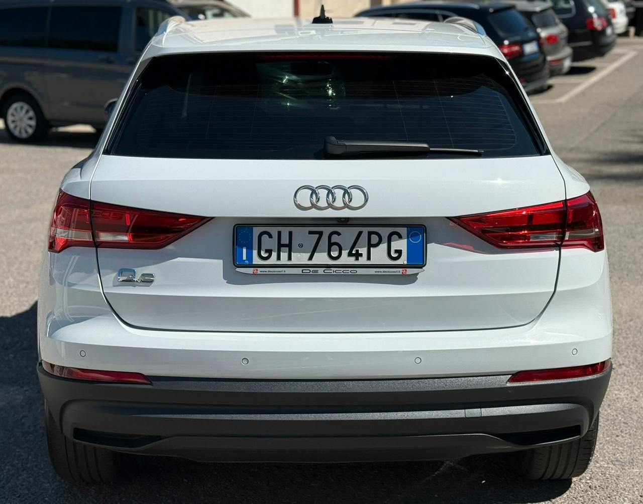 Audi Q3 35 TDI S tronic Business Advanced