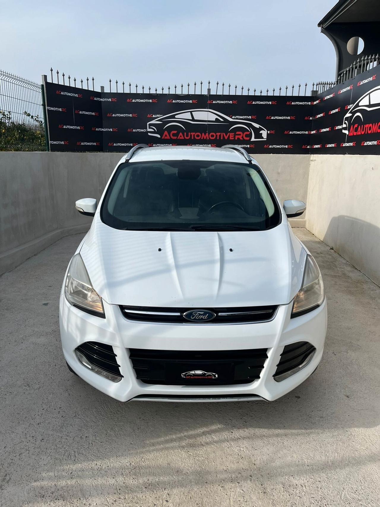 Ford Kuga 2.0 TDCI 120 CV S&S 2WD Titanium