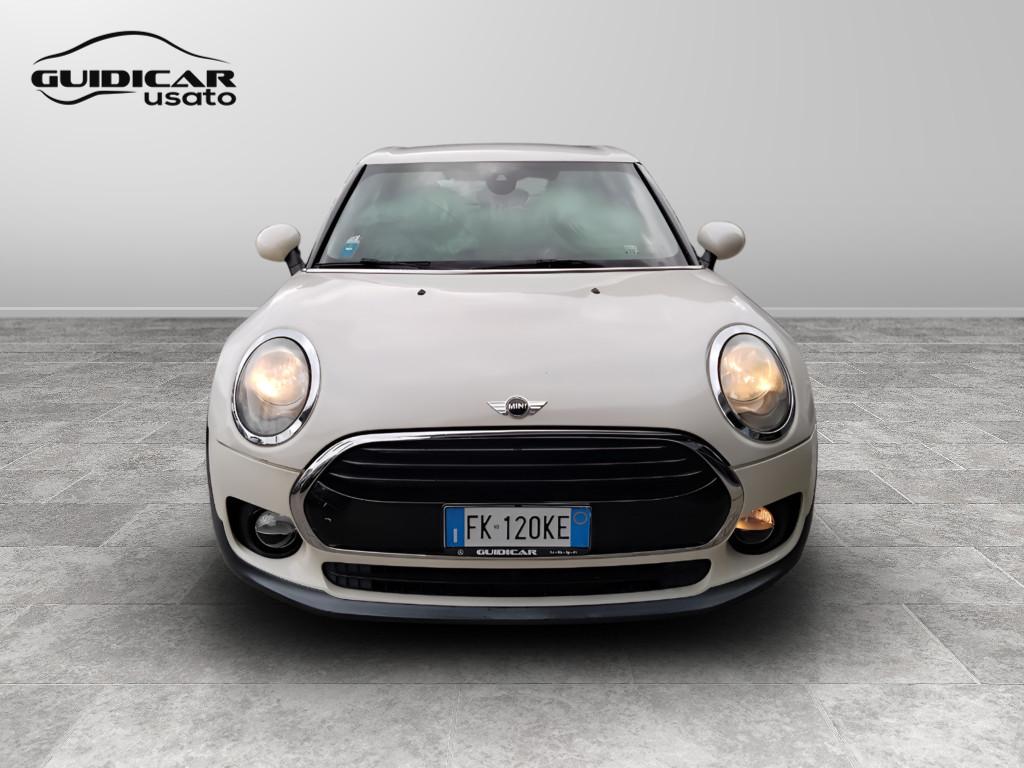 MINI Mini IV F54 2016 Clubman - Mini Clubman 2.0 Cooper D auto