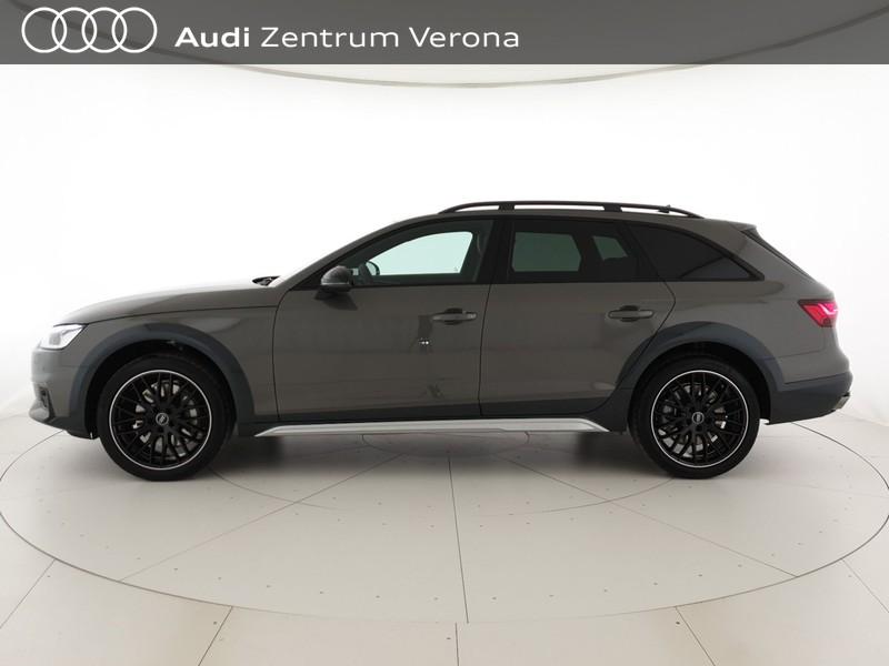 45TFSI 265CV quattro S tronic Identity Contrast