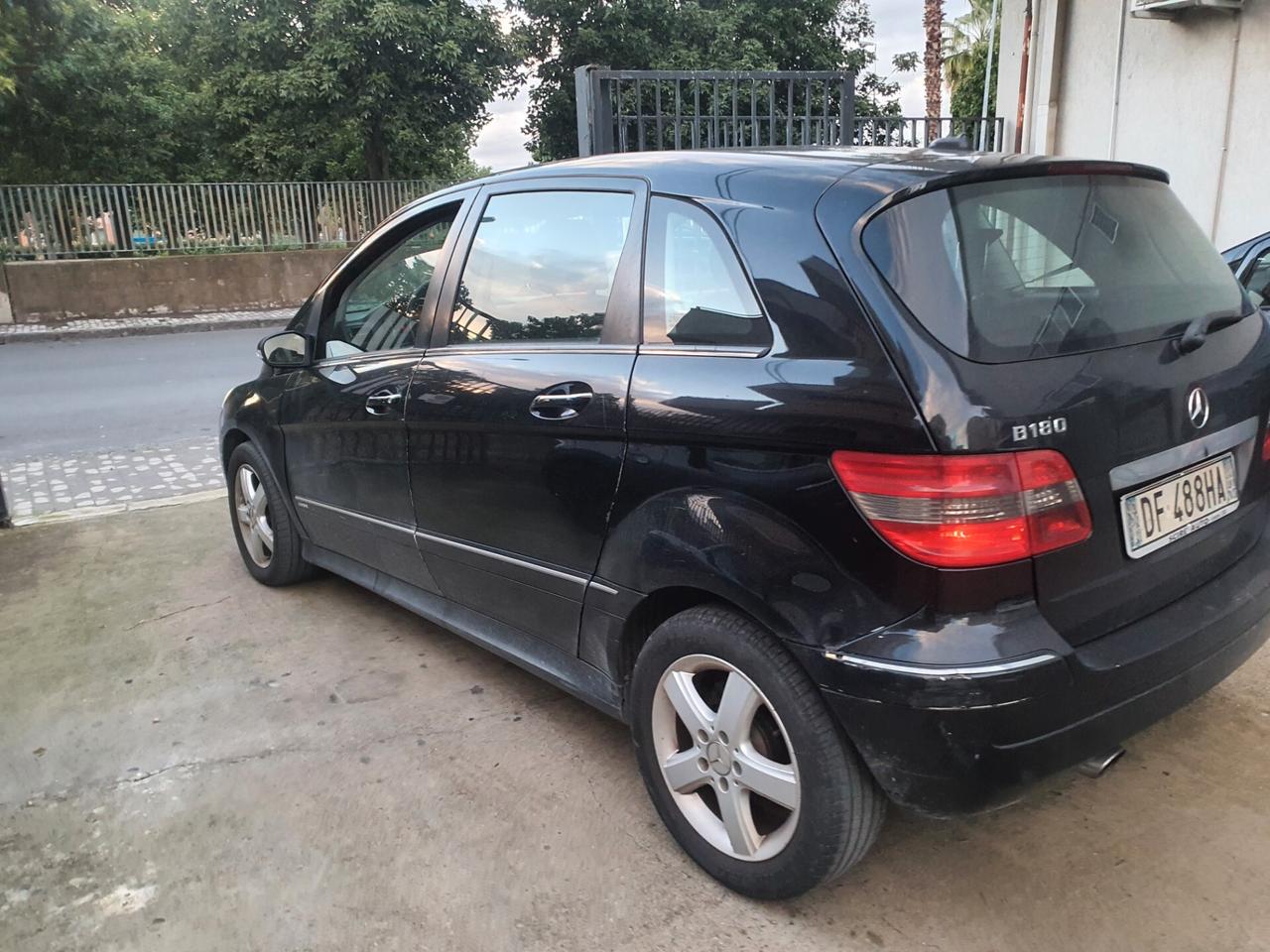 Mercedes-benz B 180 CDI