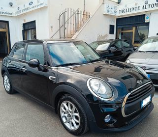 Mini Cooper D 1.5 Business XL 5 Porte