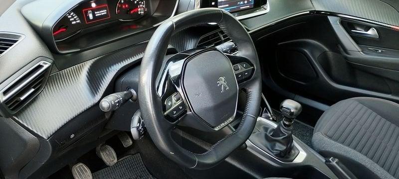 Peugeot 2008 PureTech 100 S&S Allure