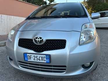 Toyota Yaris 1.3 benz ideale per neo patentati