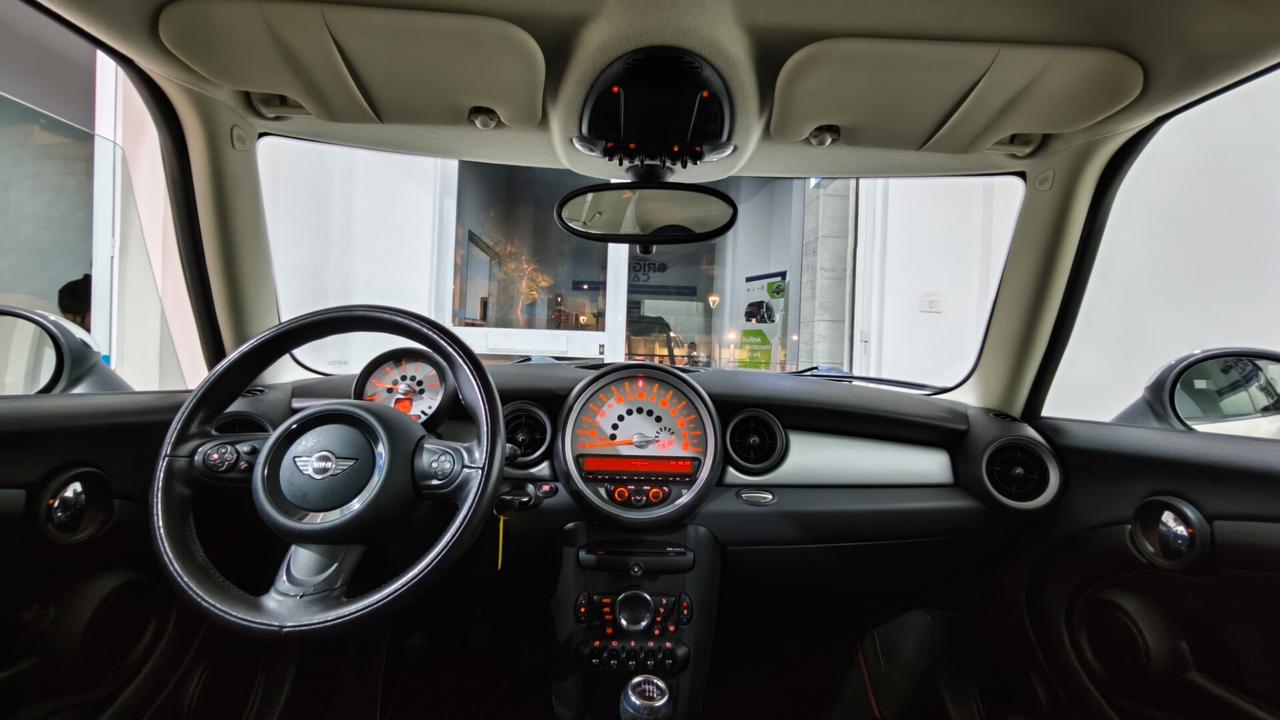 Mini Cooper D Clubman 1.6 16V