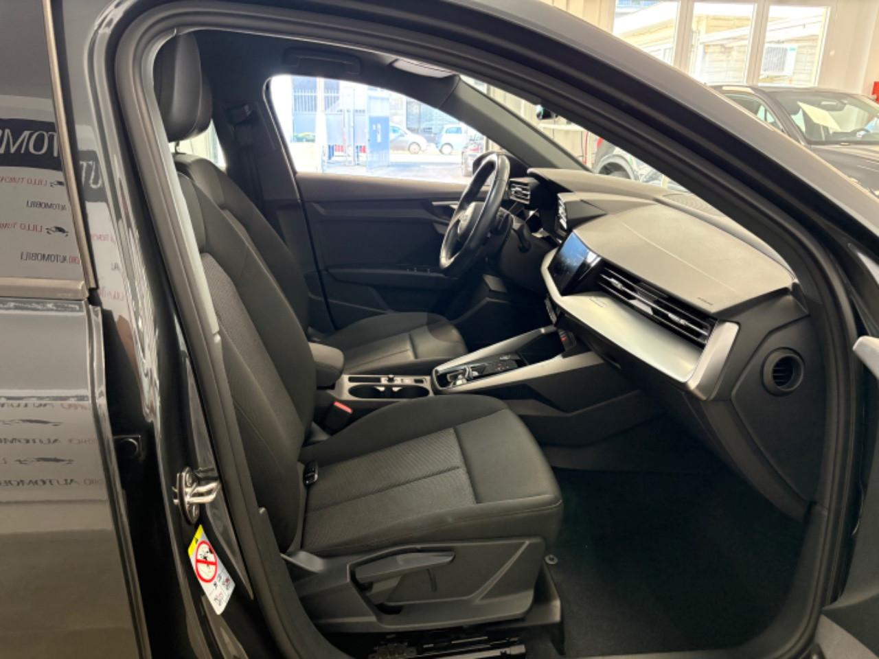 Audi A3 Sportback 30 1.0 tfsi mhev Business s-tronic