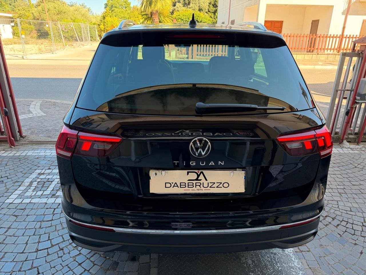 Volkswagen Tiguan CAMBIO AUTOMATICO 2.0 150CV 2023