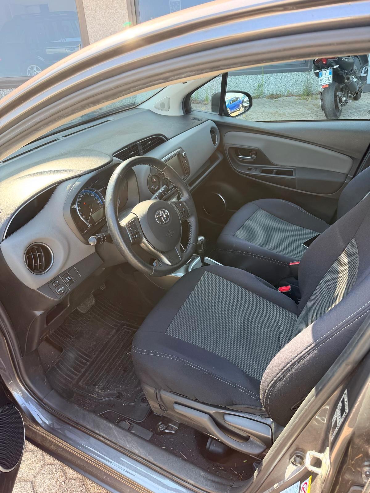 Toyota Yaris 1.5 Hybrid 5 porte Style NEOPATENTATI