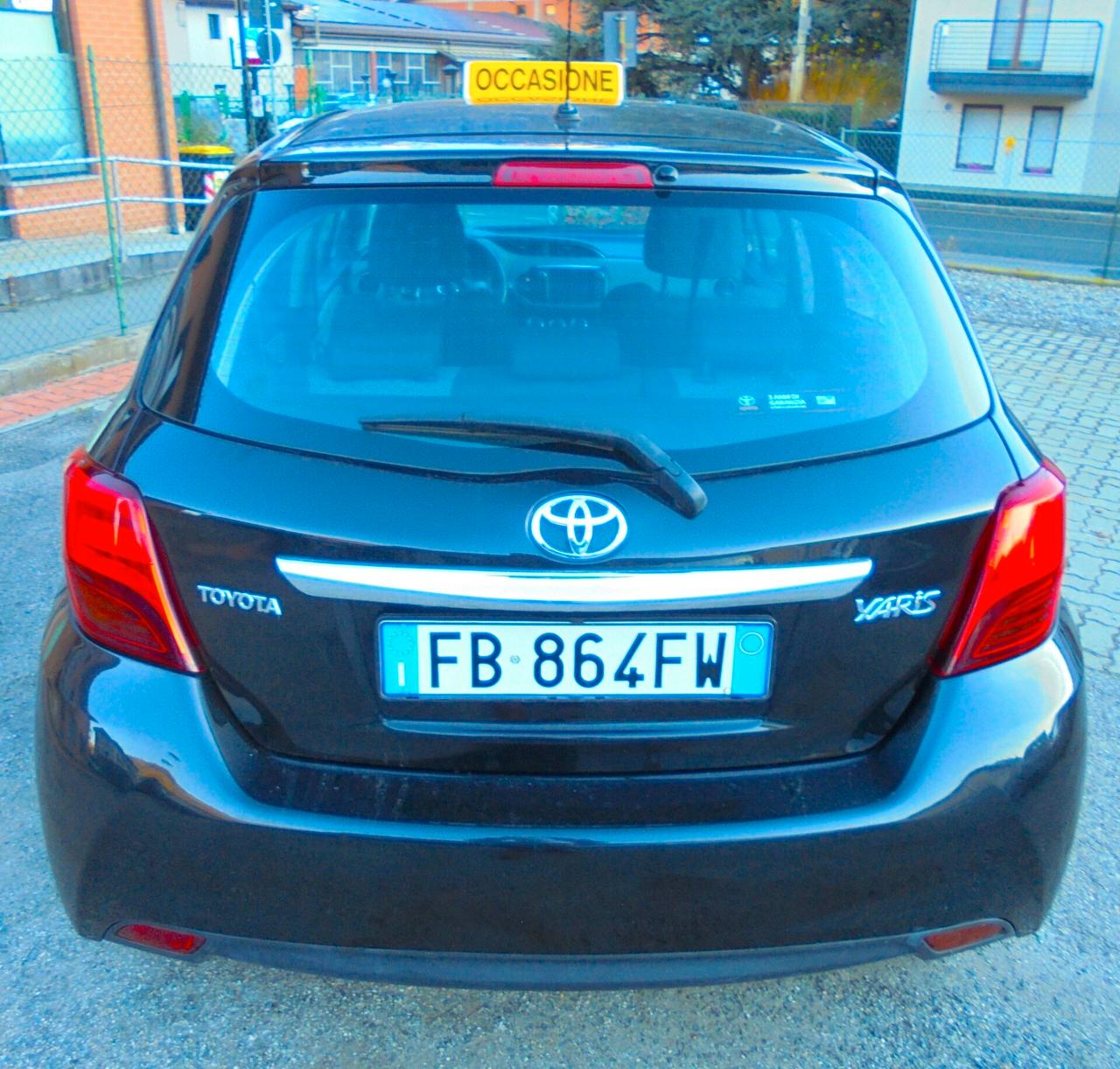 Toyota Yaris 1.0 5 porte Active