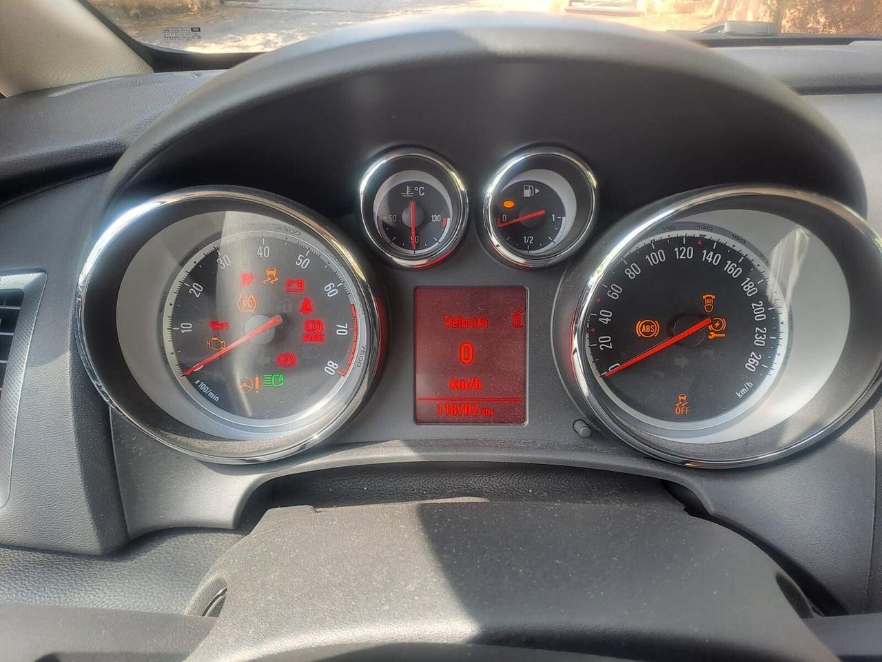 Opel Astra 1.4 Turbo 140CV 5 porte Cosmo km 118mila