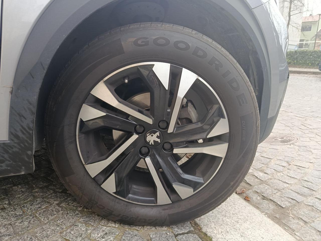 Peugeot 3008 Allure 1.2 PureTech 130 #9256