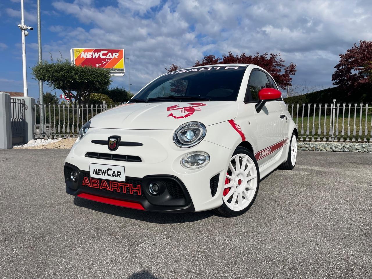 Abarth 595 1.4 Turbo T-Jet 180 CV Esseesse