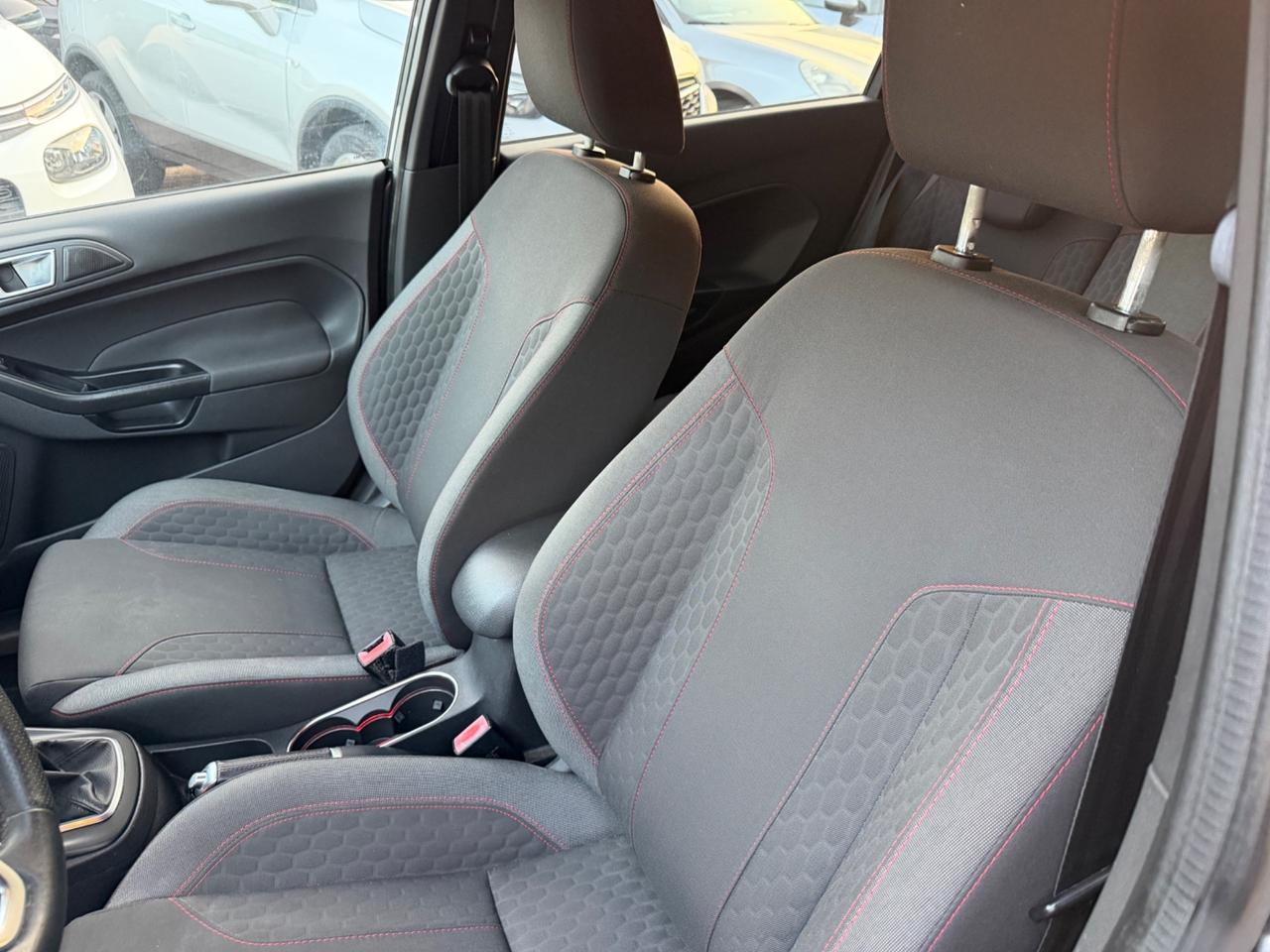 Ford Fiesta 1.5 TDCi 95CV 5 porte ST-Line Km Certif