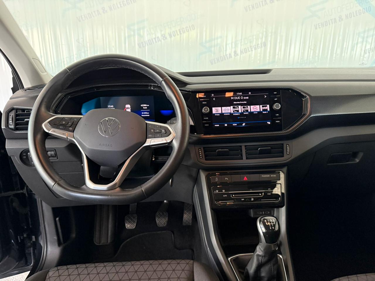 Volkswagen T-Cross 1.0 Benz. 95cv TSI Sport