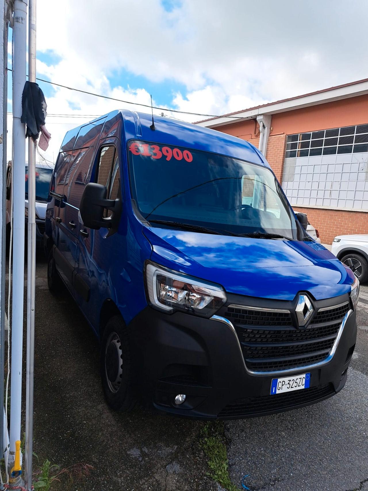 RENAULT MASTER € 13900+IVA