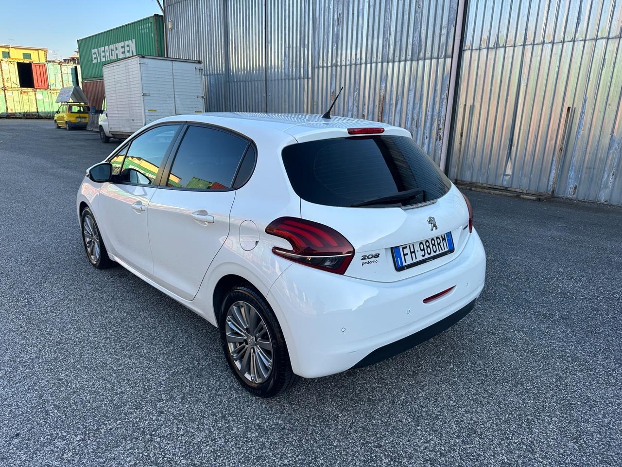 Peugeot 208 PureTech 82 5p. GPL Allure