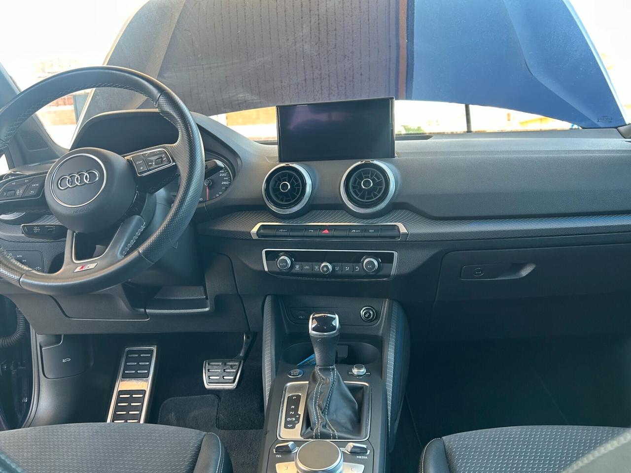 Audi Q2 30 TDI S line Edition