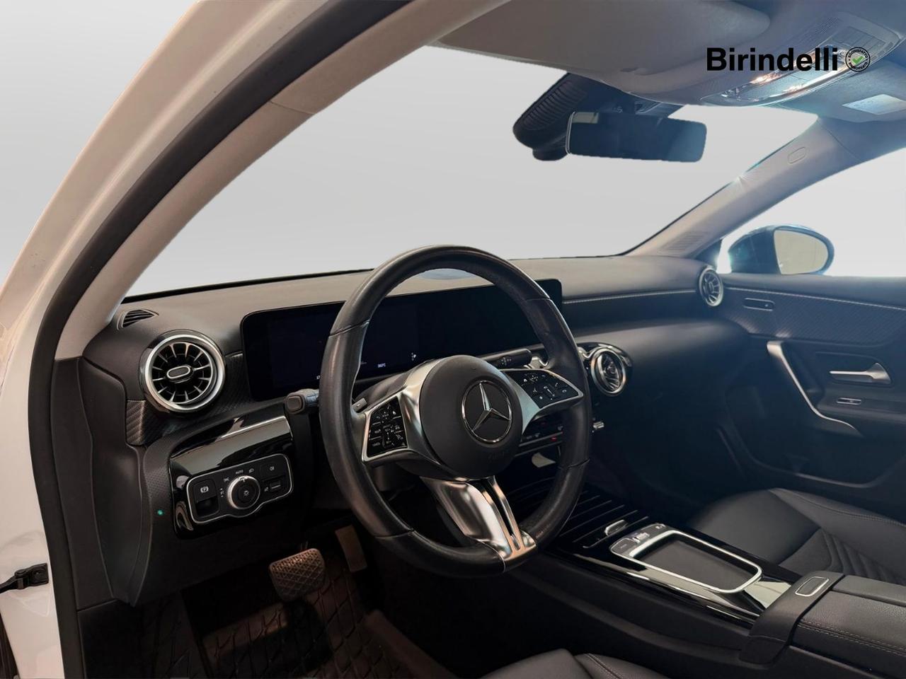 Mercedes-Benz Classe A (W177) - A 180 Automatic Progressive Advanced Plus