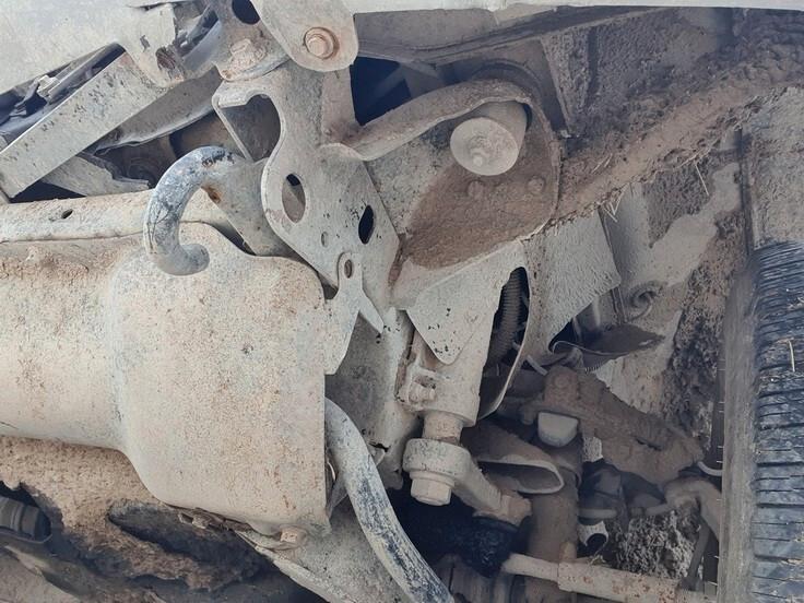 Mitsubishi L200 2.5 TDI 100CV 4WD R/D LOCK