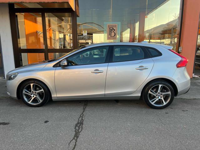 VOLVO V40 D2 1.6 Business Edition