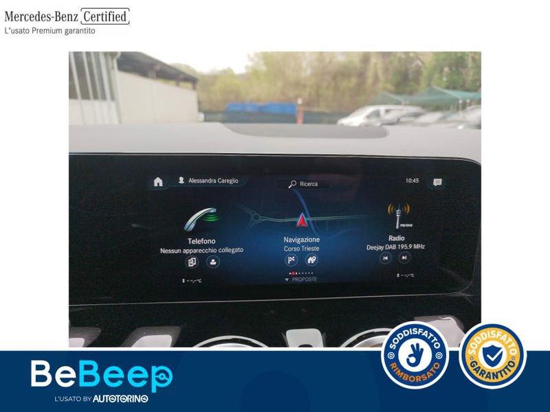 Mercedes-Benz GLA 200 D PREMIUM AUTO