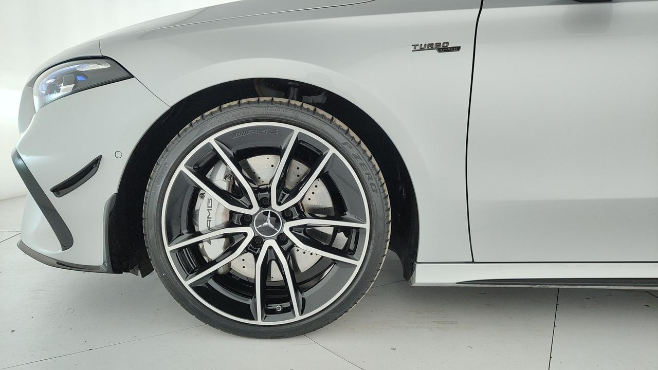 Mercedes-Benz Classe A - W177 2023 - A AMG 35 AMG Line Premium Plus 4matic auto