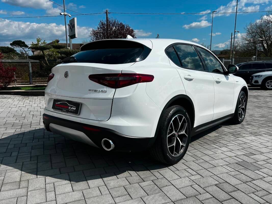 Alfa Romeo Stelvio 2.2 t Executive Q4 190cv auto
