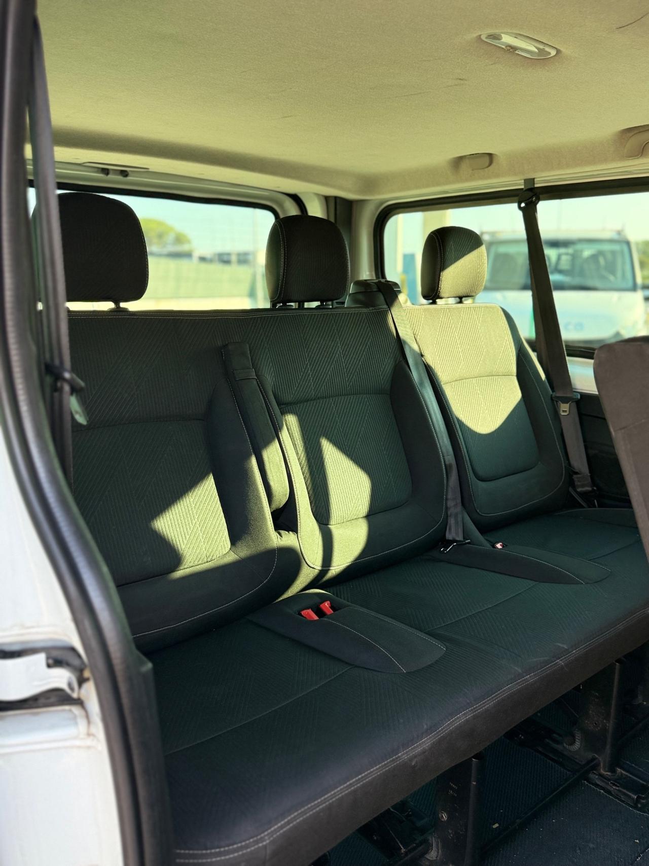 Renault Trafic 1.6 DCi 125 cv Intens Heavy 9 Posti 12/2017