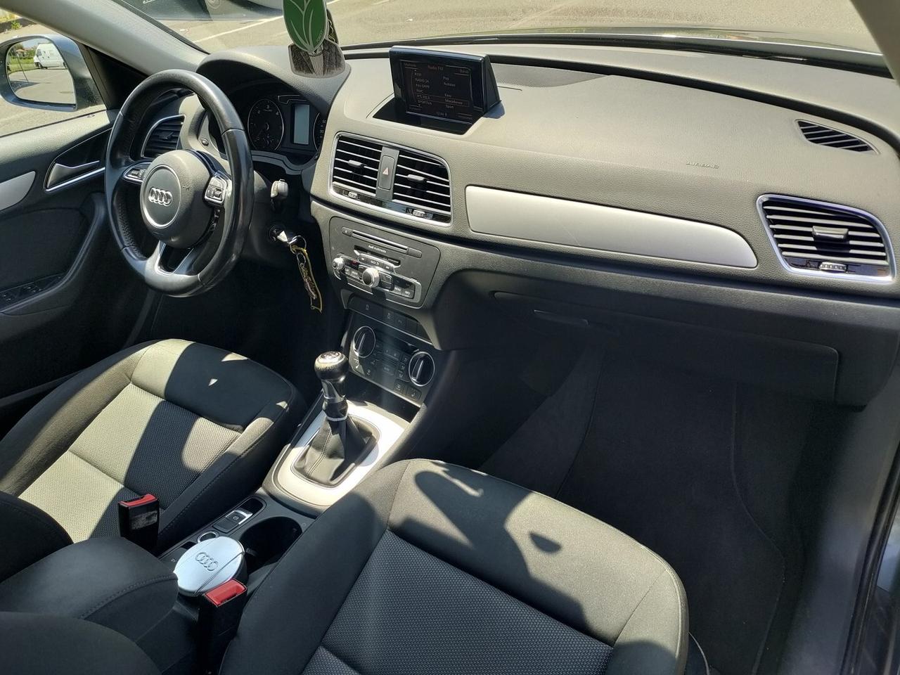 AUDI Q3 2.0 tdi Business 150cv