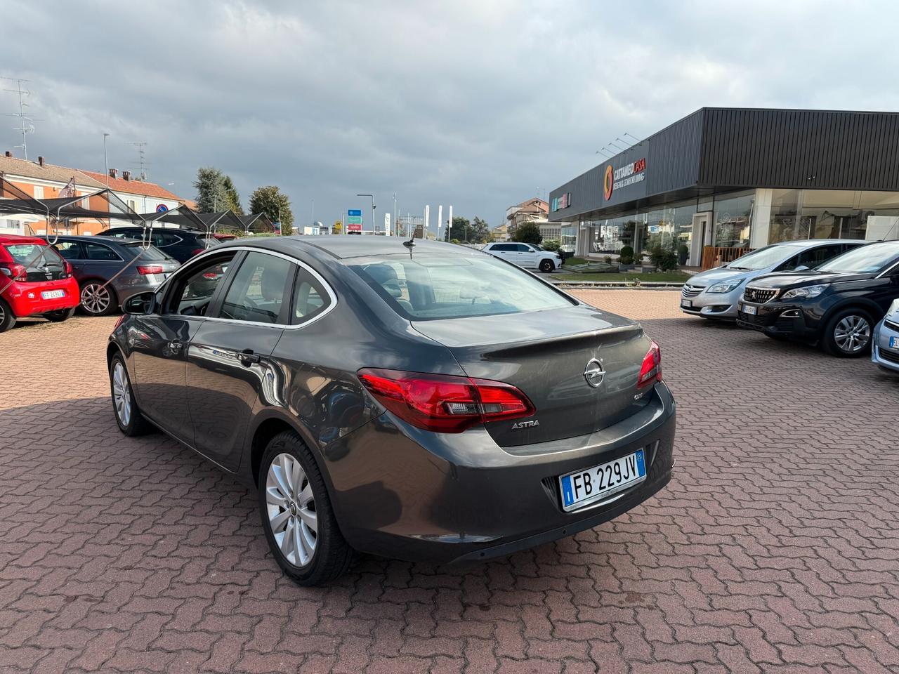 Opel Astra 1.6 CDTI EcoFLEX S&S 4 porte Elective