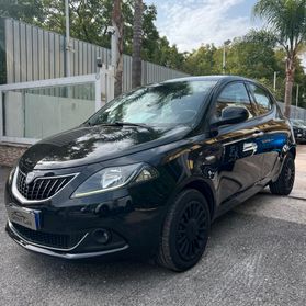 Lancia Ypsilon 1.2 69 CV 5 porte GPL Silver Plus