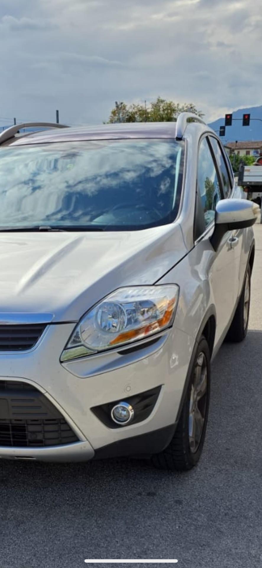 Ford Kuga 2.0 TDCi 136 CV 4WD Titanium DPF
