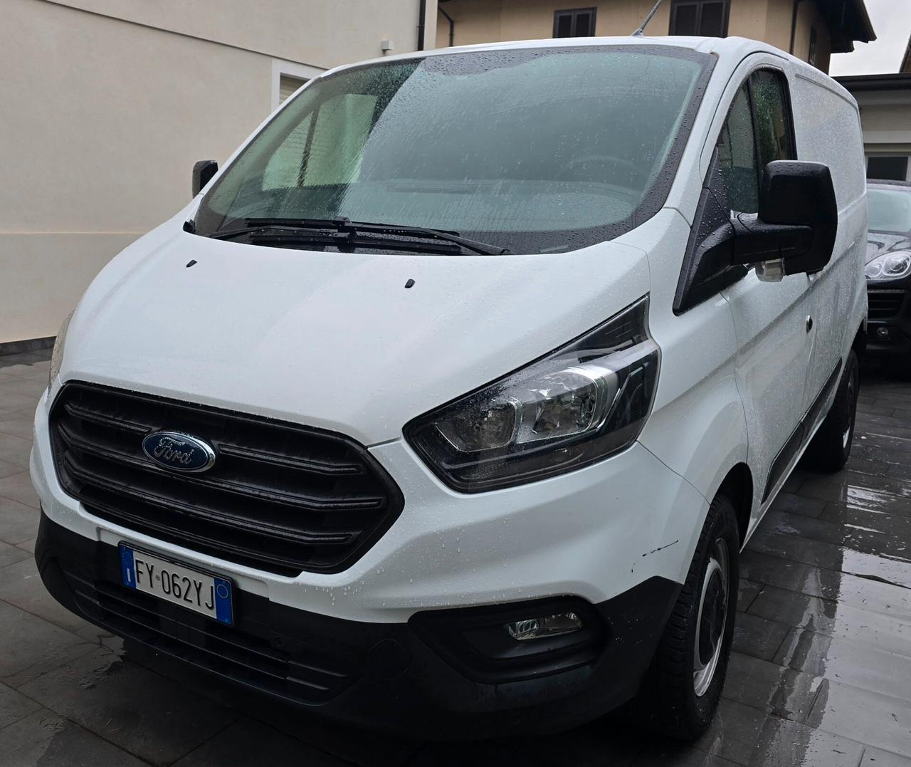 Ford Transit Custom Transit Custom 260 2.0 TDCi 130 PC Furgone Entry + IVa