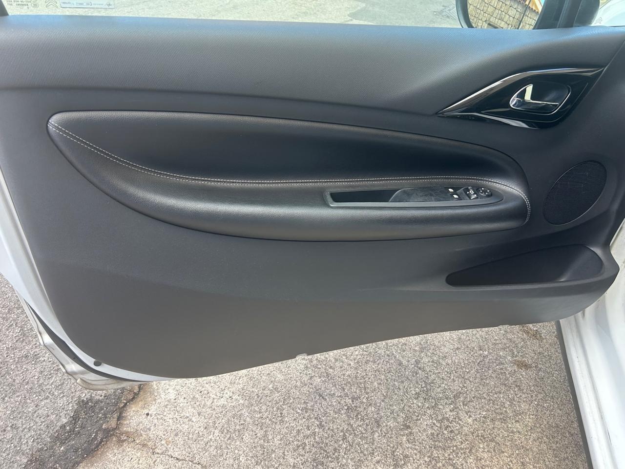 Ds DS3 3 1.6 HDi 90 So Chic