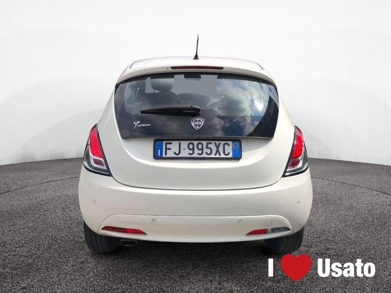 Lancia Ypsilon III 2015 1.2 Gold 69cv