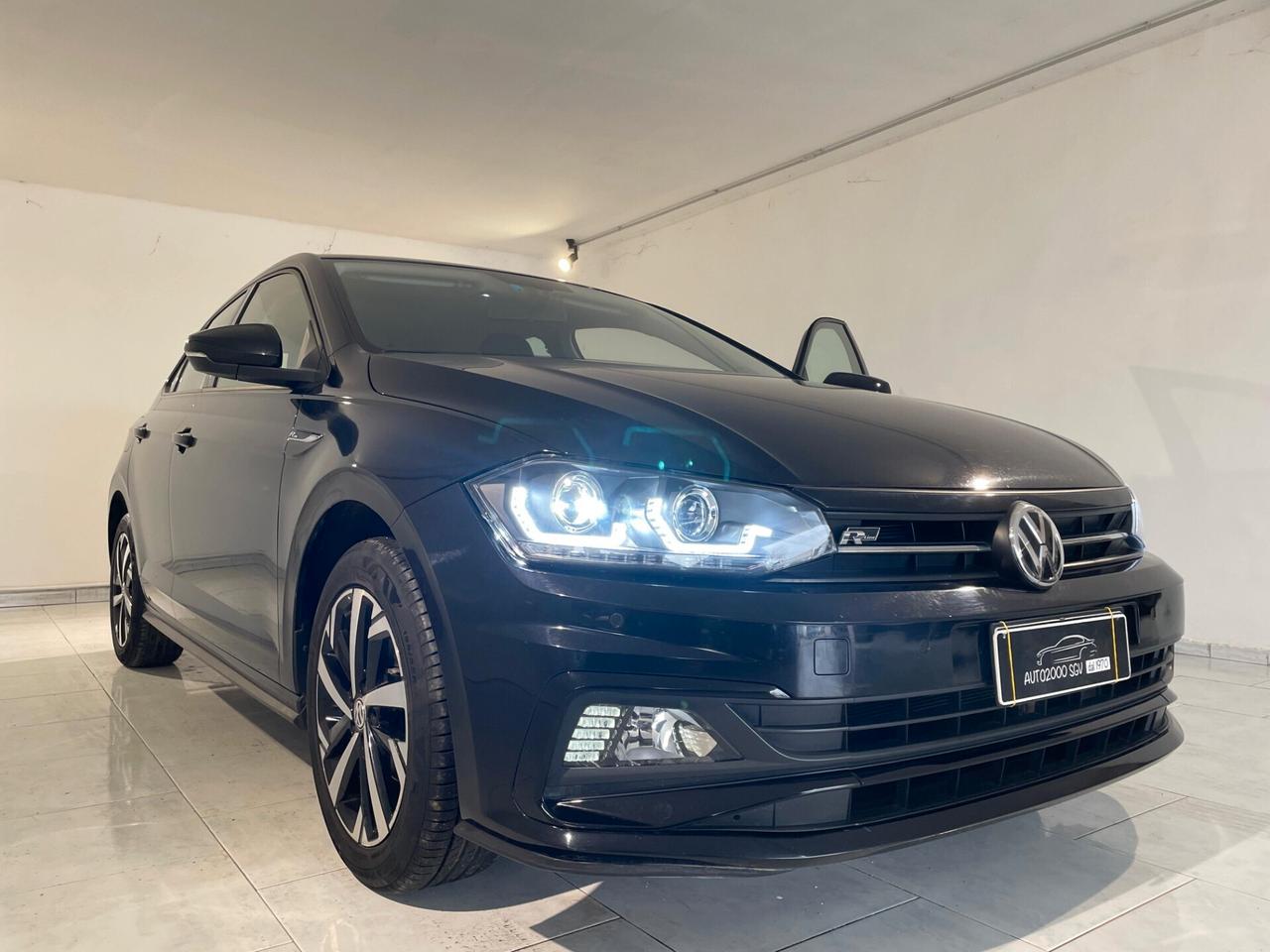 VOLKSWAGEN POLO 2018 1.0 TGI 90 CV R-LINE X NEOPATENTATI