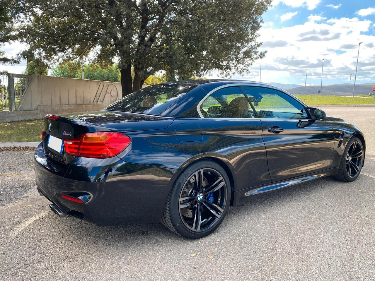 BMW M4 CABRIO