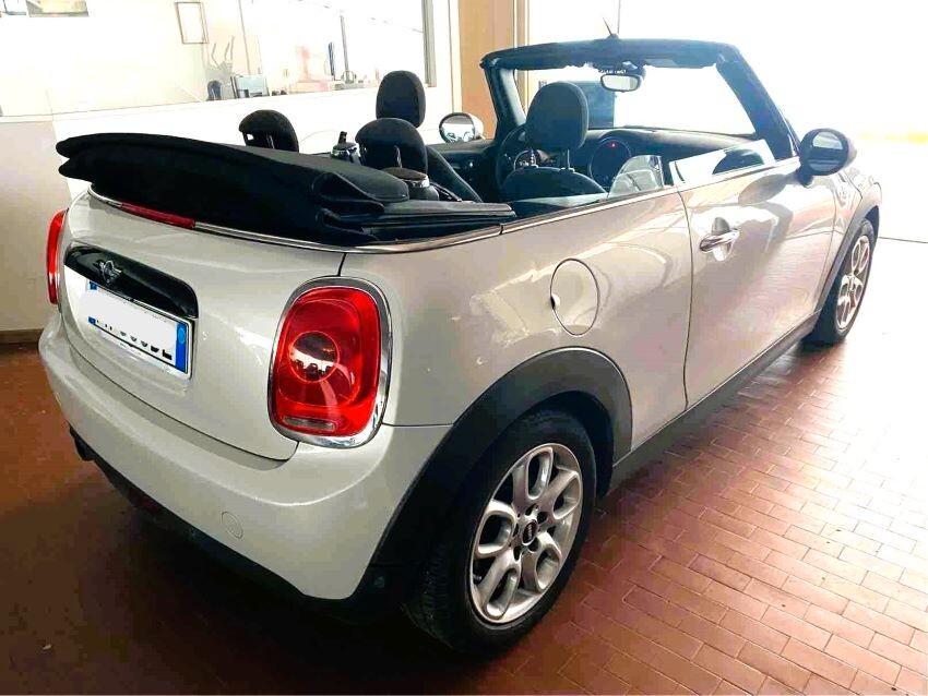 Mini 1.5 Cooper Hype Cabrio automatica navigatore