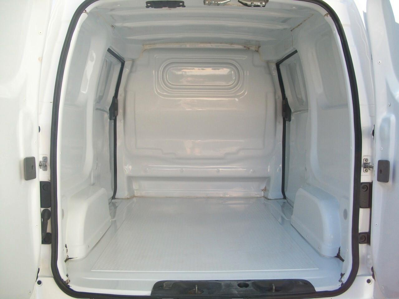 NV200 1.5 dCi 110Cv Eu6 COIBENTATO DoppiaPorta
