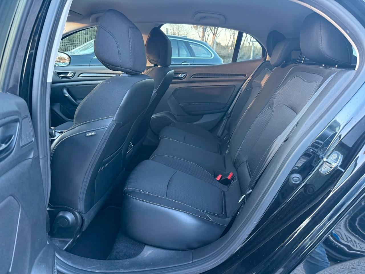 Renault Megane Mégane dCi 8V 110 CV EDC Energy Intens