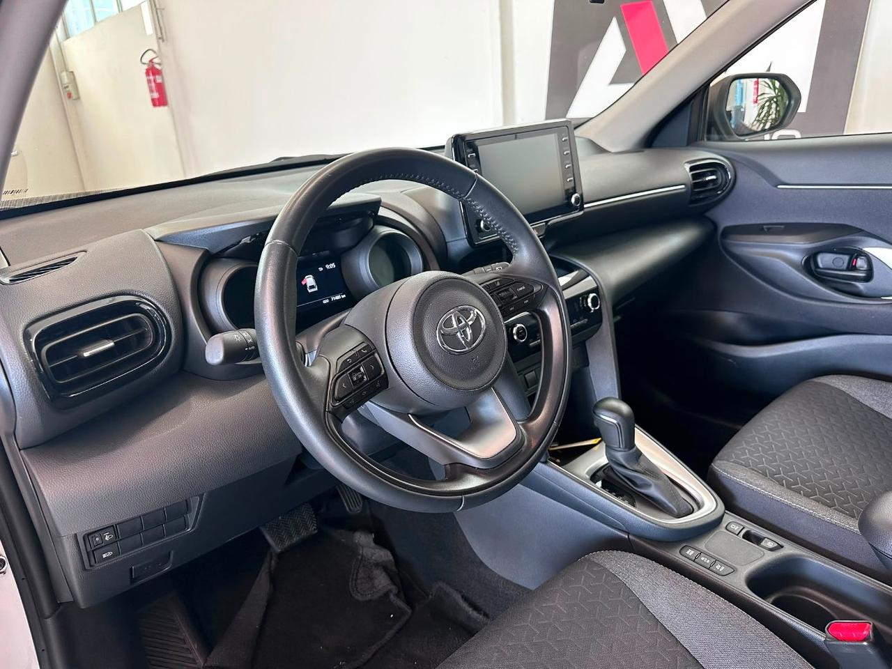 Toyota Yaris Cross 1.5h Active fwd 116cv e-cvt