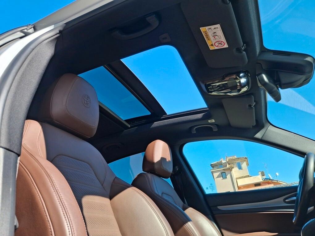 Alfa Romeo Stelvio 2.2 TD TETTO/Cerchio 20 - 2021