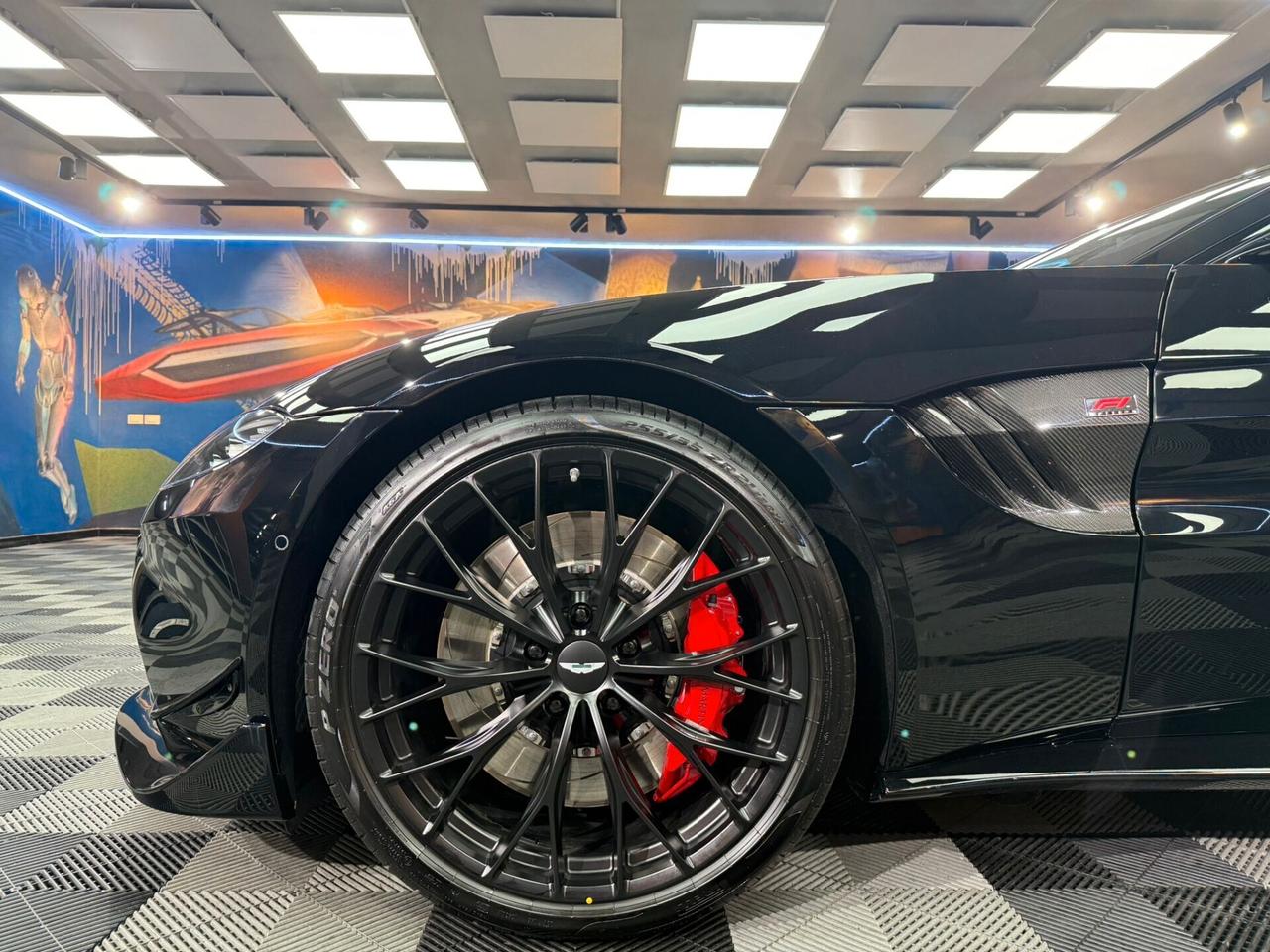 Aston Martin Vantage F1 Edition Coupé (030)