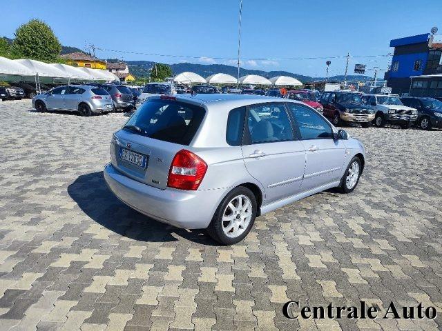 KIA Cerato 1.5 16V CRDi 5p. Life