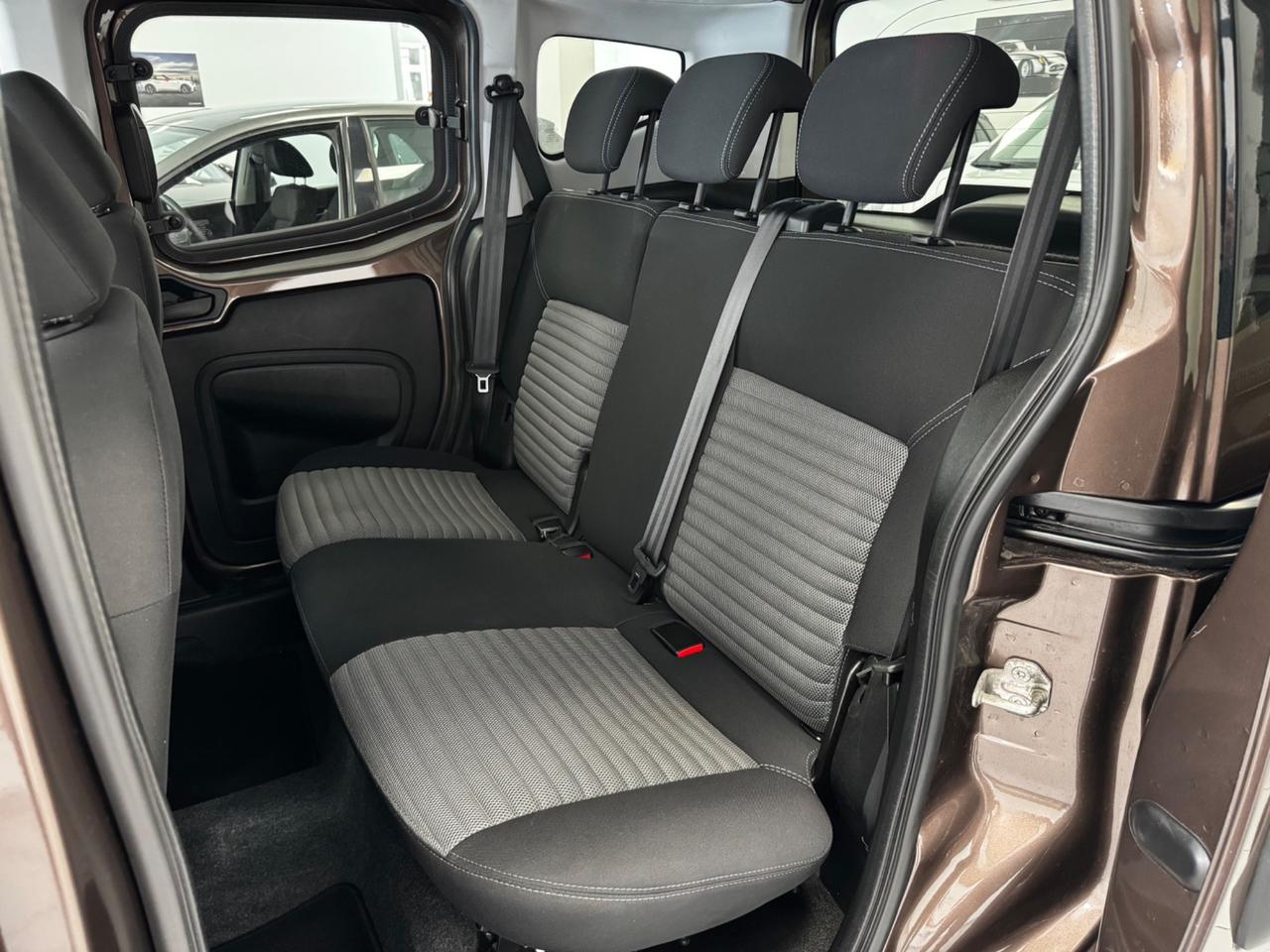Fiat Qubo 1.3 MJT 95 CV Trekking
