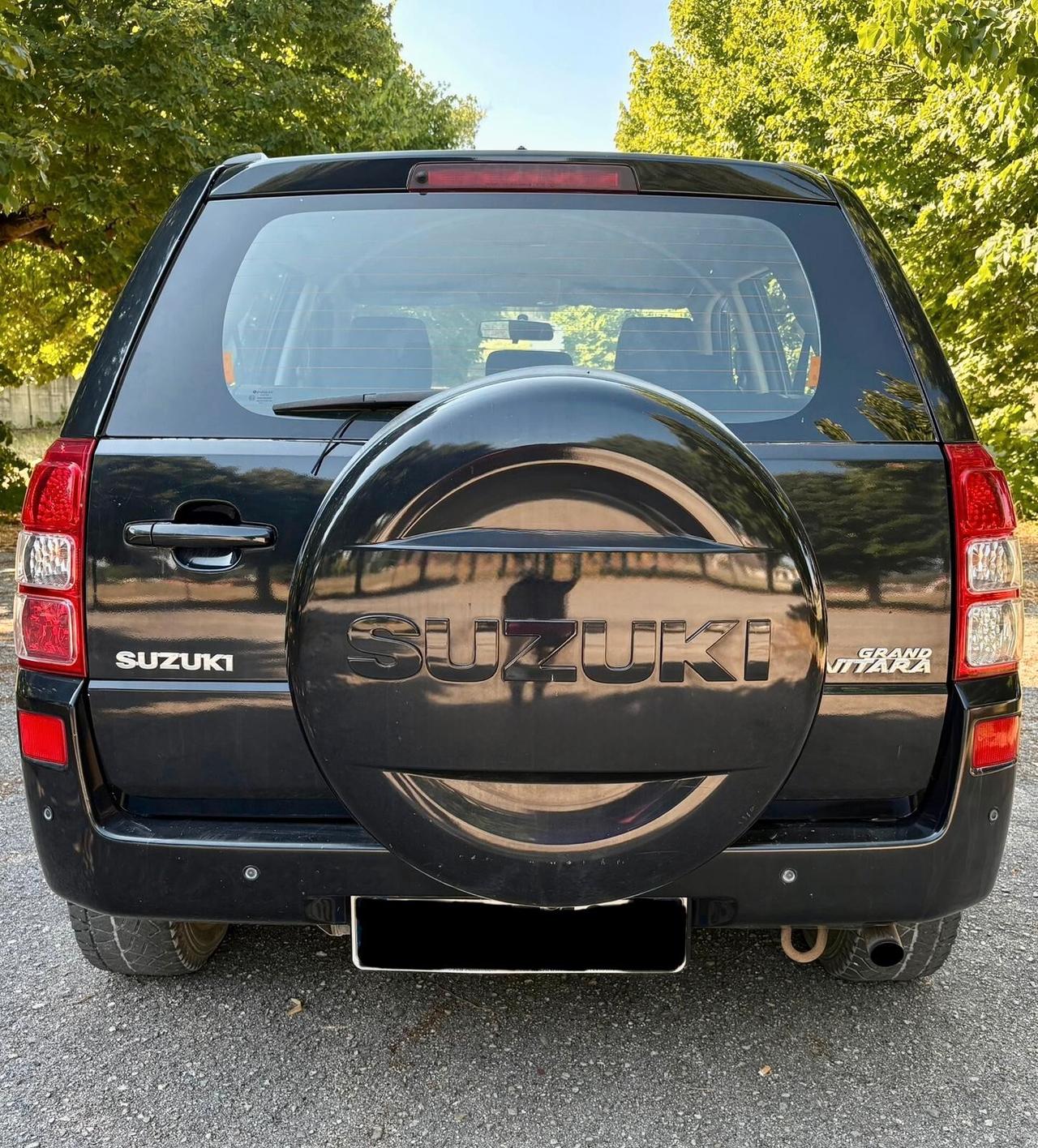 Suzuki Grand Vitara 1.9 DDiS 5 porte